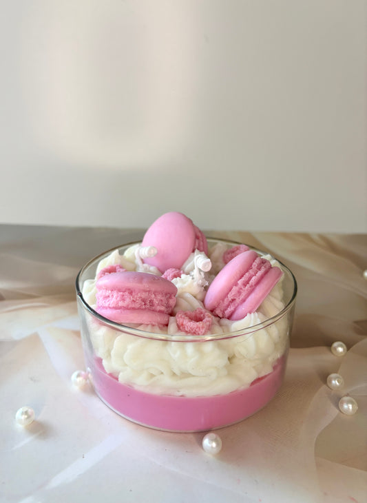 Berry Cream Macaron