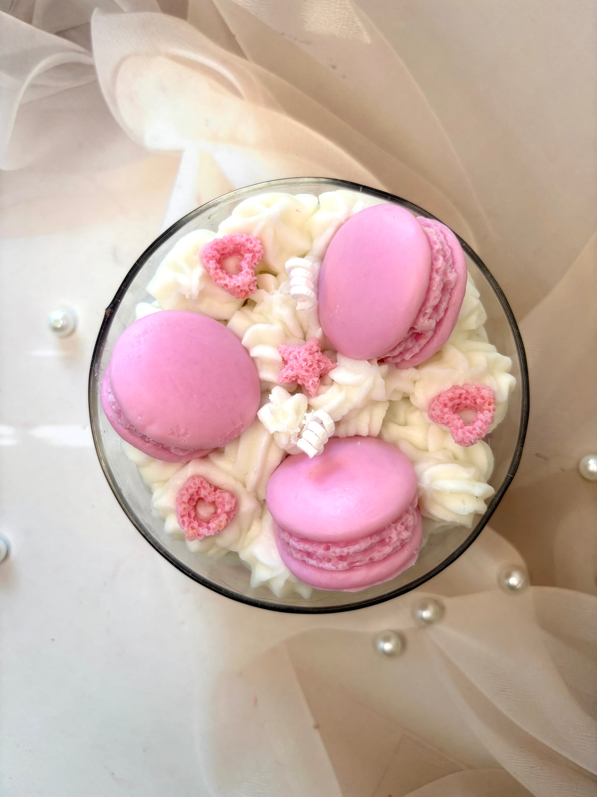 Berry Cream Macaron